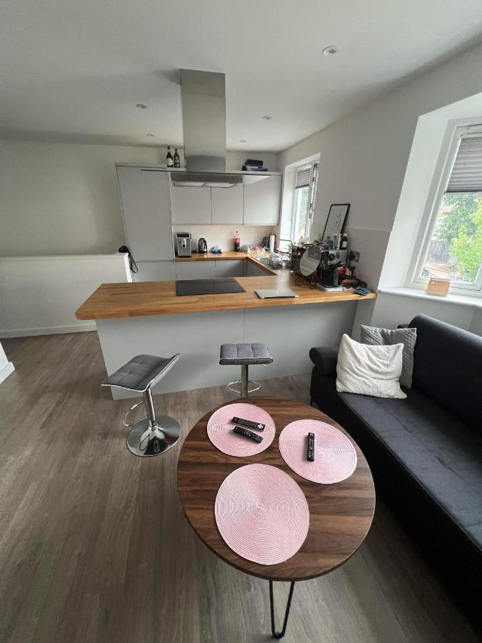 West London Apartment ภายนอก รูปภาพ